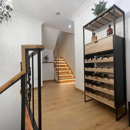 Baia Do Mundo Bed & Breakfast 4*