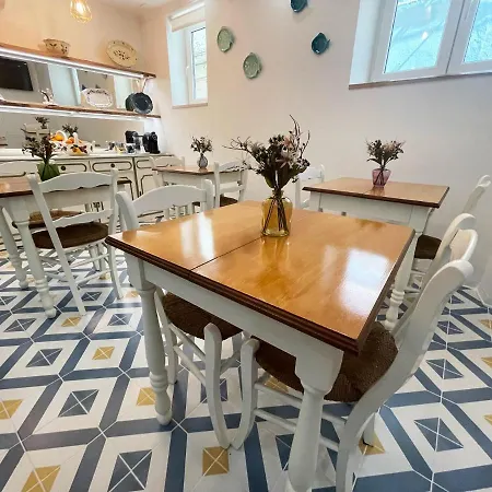 Baia Do Mundo Bed & Breakfast