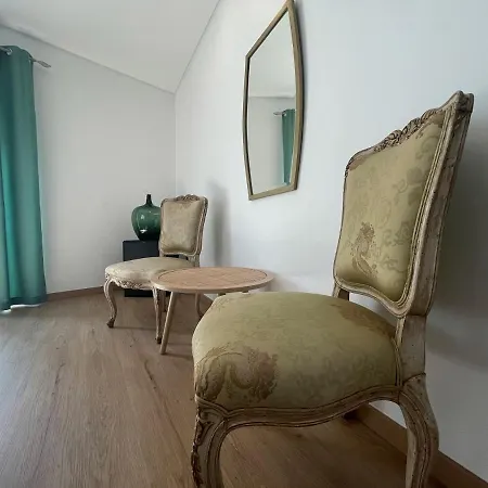 Bed & Breakfast Baia Do Mundo 4*