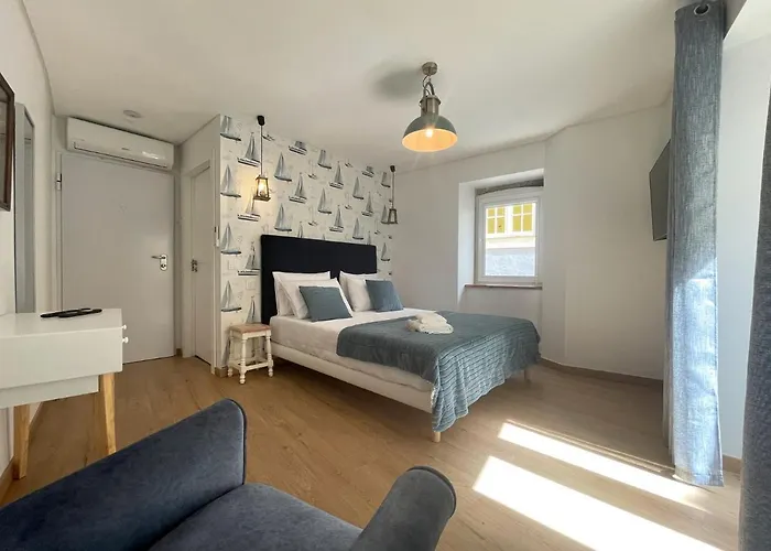 Bed and Breakfast Baia Do Mundo 4*
