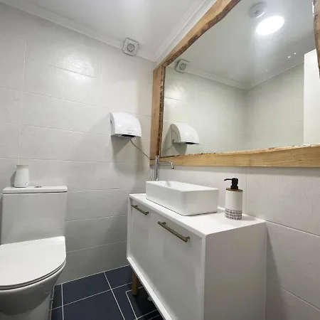 Baia Do Mundo Bed & Breakfast *
